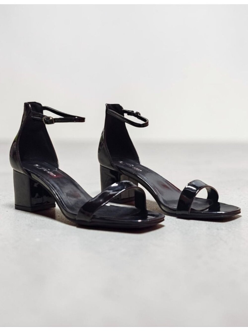 Black Ankle Strap Block Heel Sandals